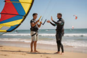master the essential kite safety signals for traction kiting to ensure a safe and enjoyable flying experience.